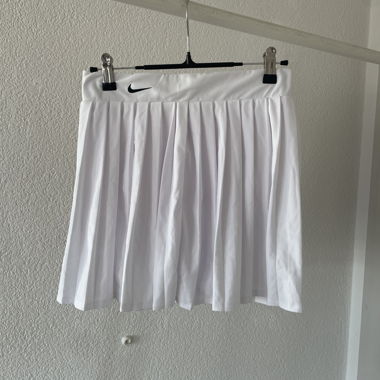 Gonna tennis bianca Nike