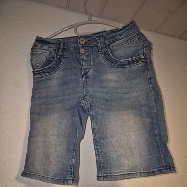 kurze Hose
