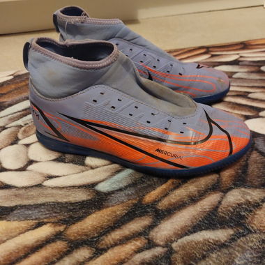 Nike Mercurial Fussball Hallenschuhe