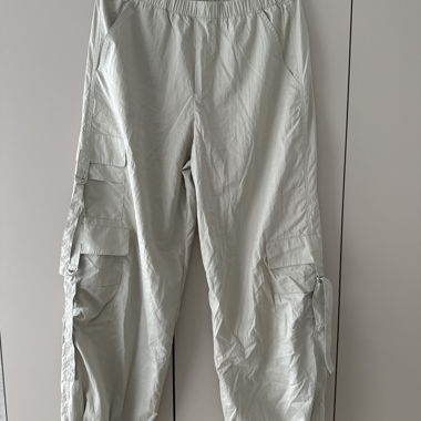 Pantaloni cargo Zara grigio chiaro