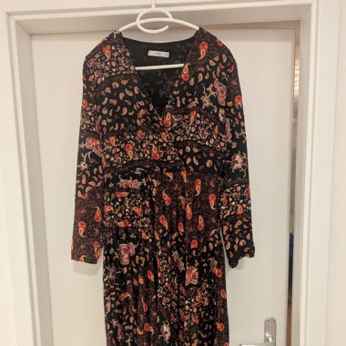 Robe longue Paisley de Mango
