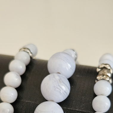 3 Magnifiques bracelets en pierre naturelle  