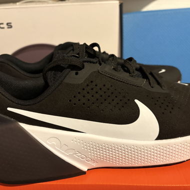 Nike Air Zoom black training shoes