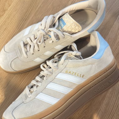 Adidas Gazelle 38 2/3 neuf
