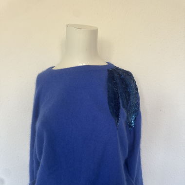 Vintage blue sweater in sequins 