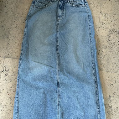 Jupe longue en jean bleu clair