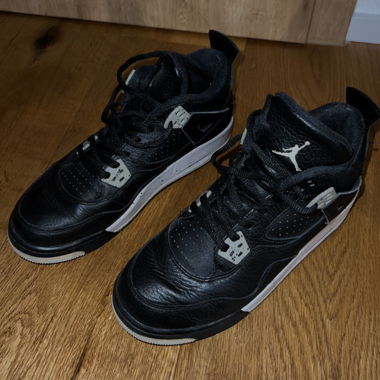 Air Jordan 4 Oreo