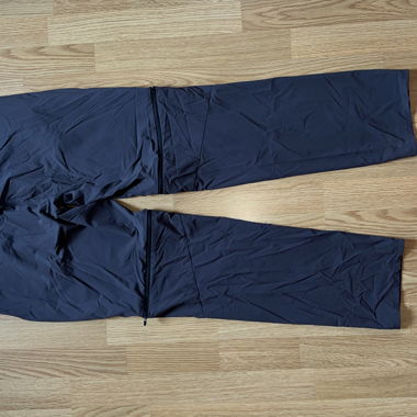 Pantalon outdoor gris foncé