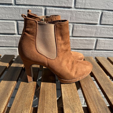 Tamaris Women’s Ankle Boots Brown Size 39
