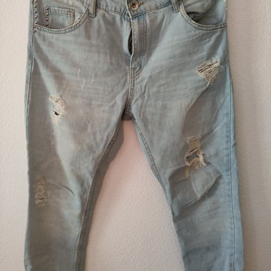 Ripped Jeans with Studs