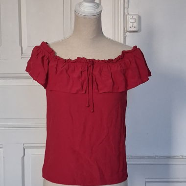 Top Carmen rosso lampone