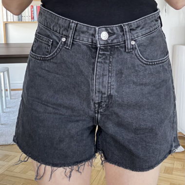 H&M Schwarzer Jeansshorts