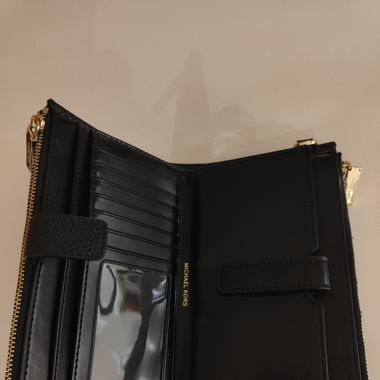 À vendre porte monnaie Michael Kors 