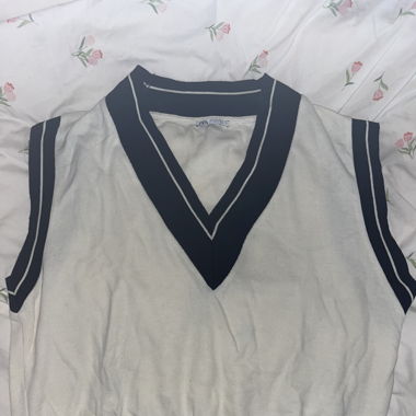 Top bianco senza maniche