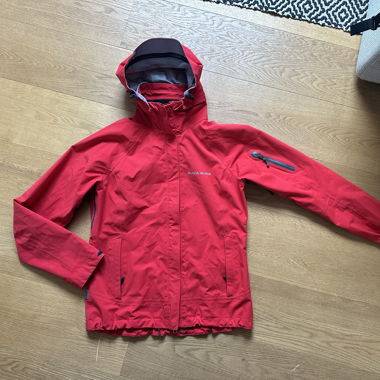 Red MAYA MAYA outdoor jacket with hood