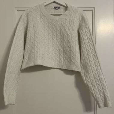 Savage honey white pullover