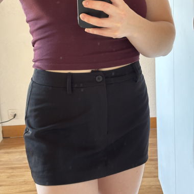 Minirock (Short) schwarz Stradivarius