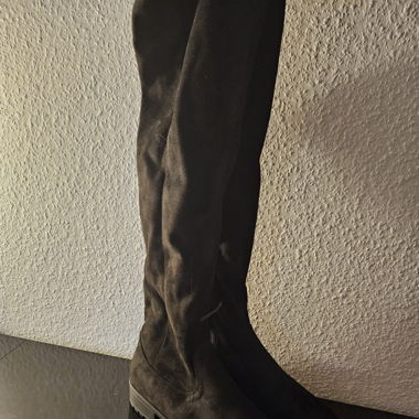 Kniehohe Stiefel