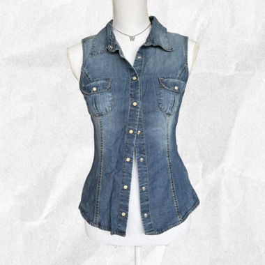 Y2K Benetton Jeans Sleeveless Denim Shirt 