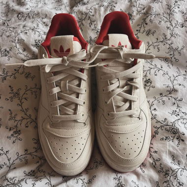 adidas Schuhe (neu!)