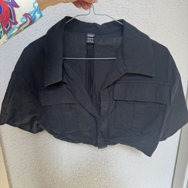 Black SHEIN Crop Top