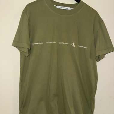 T-shirt Calvin Klein
