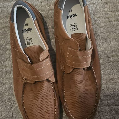 SENDA scarpe in pelle marrone EU 45 Nuove
