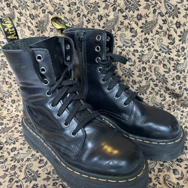 Bottes Dr. Martens à plateforme