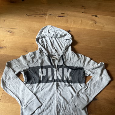 Jacke von PINK.