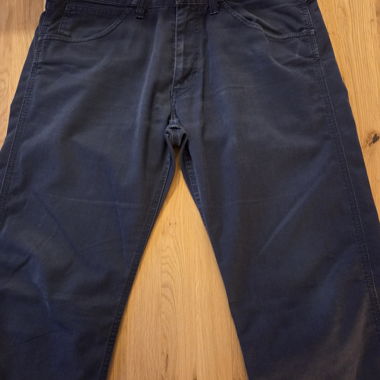 Carhartt dunkelblaue Chino-Hose