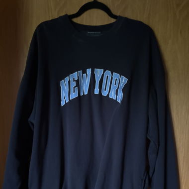 Brandy Melville Pullover