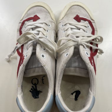 Off-White New Low Vulcanized Canvas Sneaker