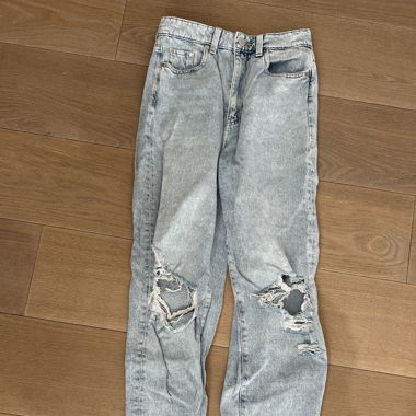 Loose Mom Jeans