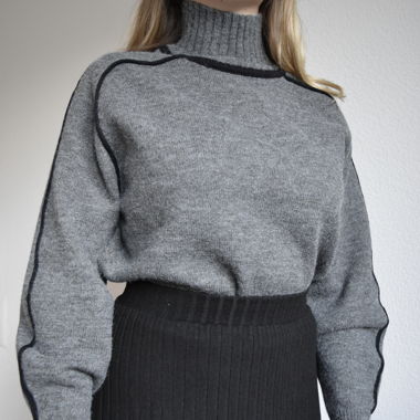 Graue Pullover 