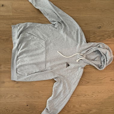 Felpa Adidas grigia