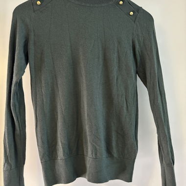 Top H&M con bottoni dorati