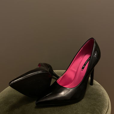 Stiletto neri Zara