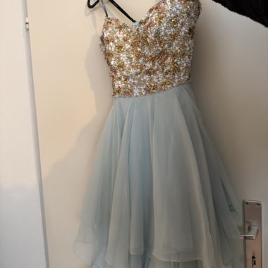 Robe de soirée bleu clair