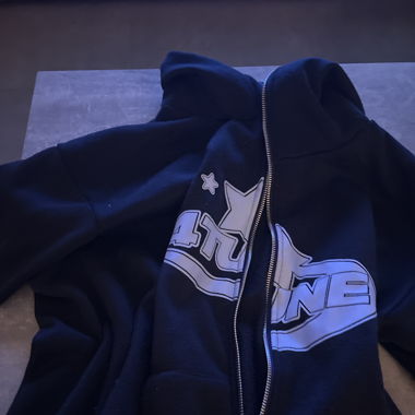 Pull a capuche