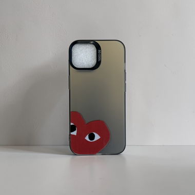 iPhone-14-Hülle mit Spiegelrückseite und rotem Herz