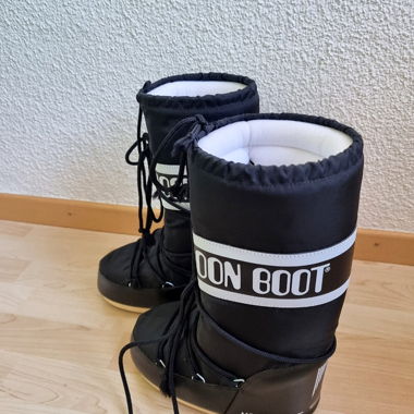 Moon boot 