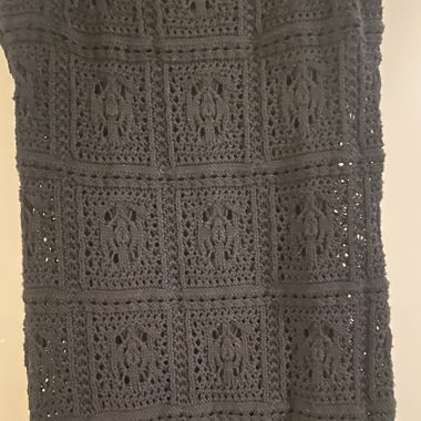 Schwarzes Crochet Kleid