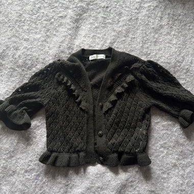 Cardigan en maille noire Zara