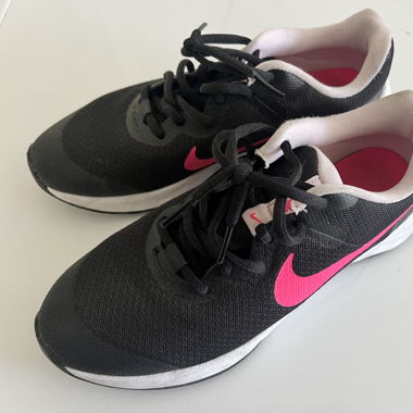 Nike 