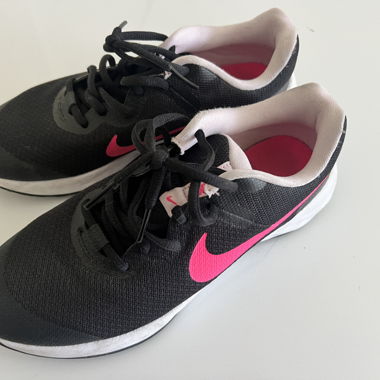 Nike 