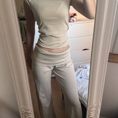 Ensemble beige