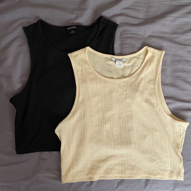 Tops im Doppelpack