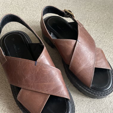 Sandalen (Echtleder braun, Gr. 6/39)