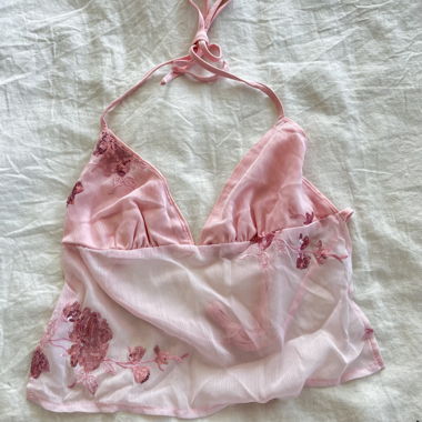 Rosa Transparenter Blumen-Halter-Cami-Top