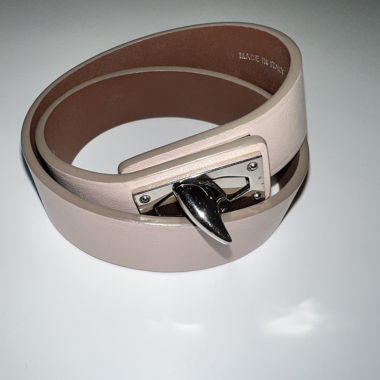 Bracelet “Shark” en cuir Givenchy